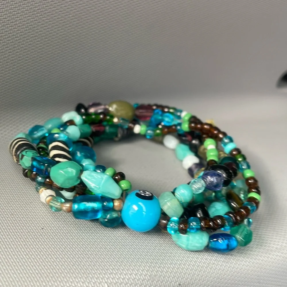 Vintage glass bracelet